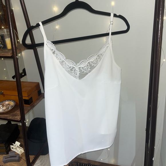 SHEIN V Back Lace Trim Cami Top M - Picture 1 of 2